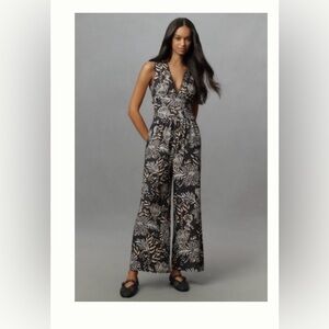 New! FARM RIO X ANTHROPOLOGIE PRINTED V-NECK JUMPSUIT Color:Floral Birds Size:M